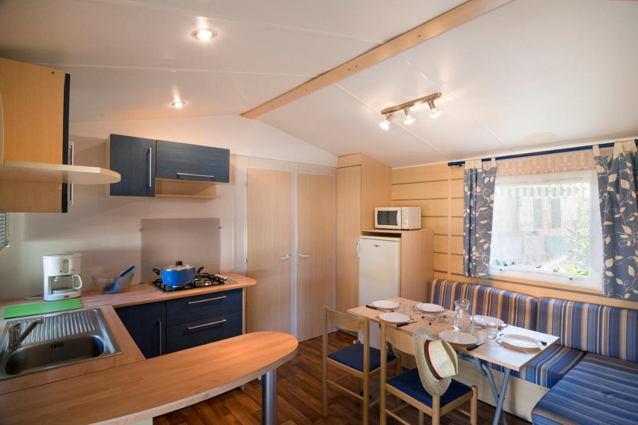 Camping Le Bellevue La Tranche-sur-Mer Exterior photo